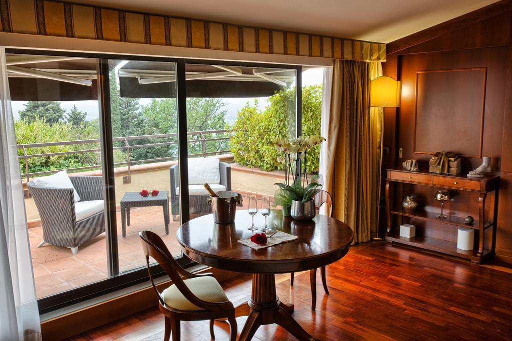 Bv Grand Hotel Асизи Екстериор снимка