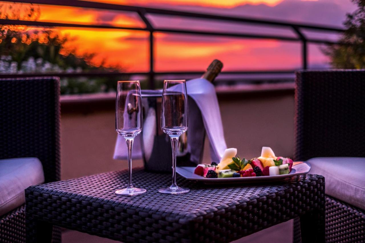 Bv Grand Hotel Асизи Екстериор снимка